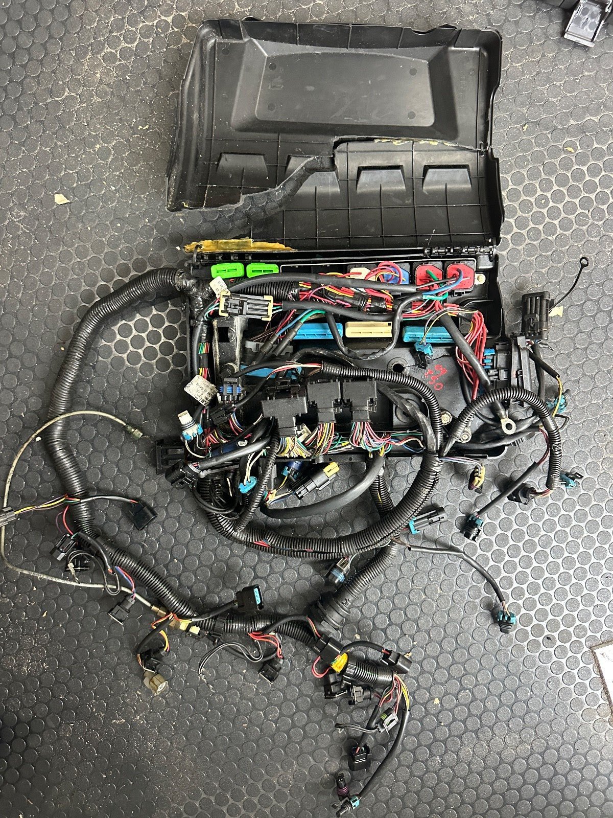 Mercury 2004 250 HP L6 Verado Engine Wire Wiring Harness 4 - RELAY HARNESS - Fishhawk MarineeBay Motors:Parts & Accessories:Boat Parts:Outboard Engines & Components:Electrical Systems