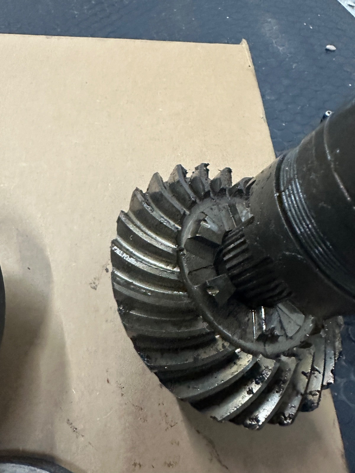 Mercury 450r Lower Unit Gear Set 1.60:1 with Driveshaft and more!!!! - 8M0158926 - Fishhawk MarineeBay Motors:Parts & Accessories:Boat Parts:Sterndrive Motors & Components:Other