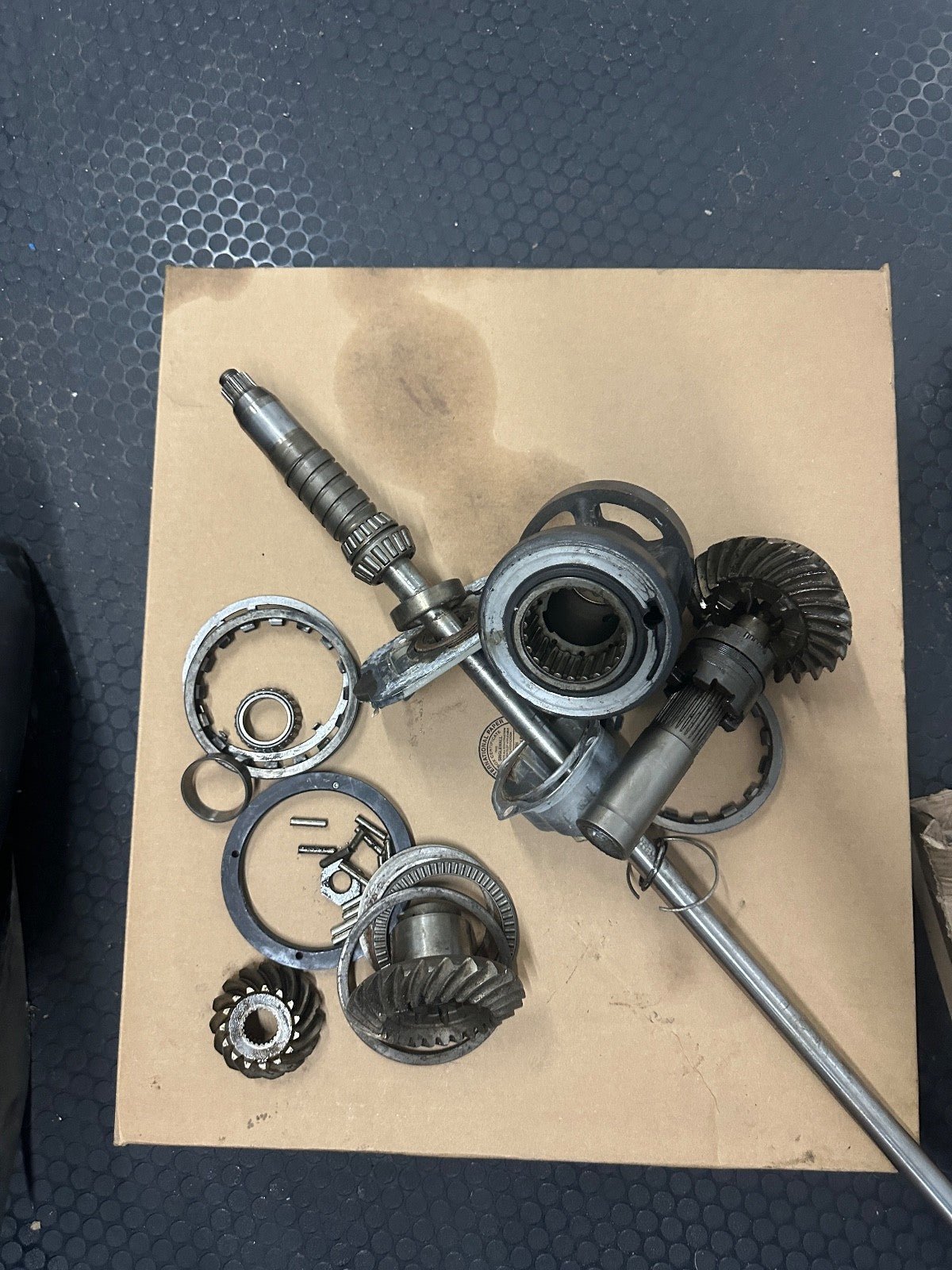 Mercury 450r Lower Unit Gear Set 1.60:1 with Driveshaft and more!!!! - 8M0158926 - Fishhawk MarineeBay Motors:Parts & Accessories:Boat Parts:Sterndrive Motors & Components:Other