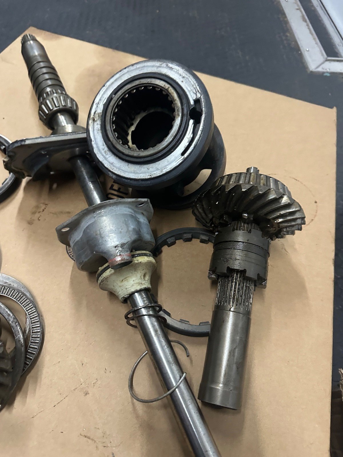 Mercury 450r Lower Unit Gear Set 1.60:1 with Driveshaft and more!!!! - 8M0158926 - Fishhawk MarineeBay Motors:Parts & Accessories:Boat Parts:Sterndrive Motors & Components:Other
