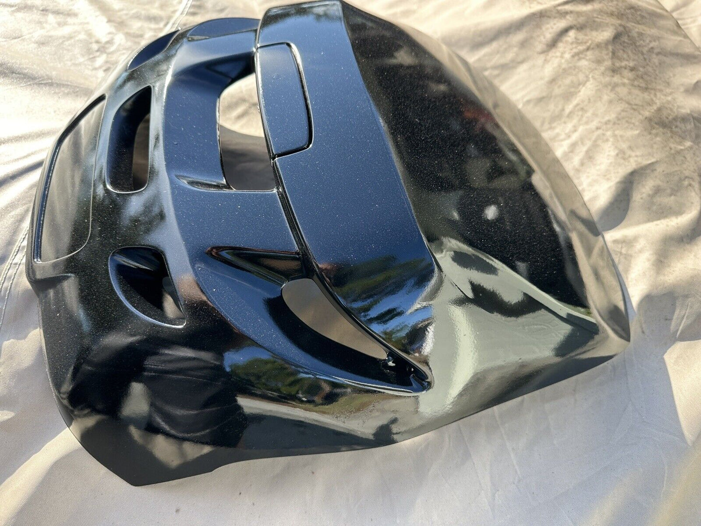 Mercury OEM Verado Top Cowling Airdam Cap Part#: 885354T01 Air Dam Cap - Fishhawk MarineeBay Motors:Parts & Accessories:Boat Parts:Outboard Engines & Components:Other