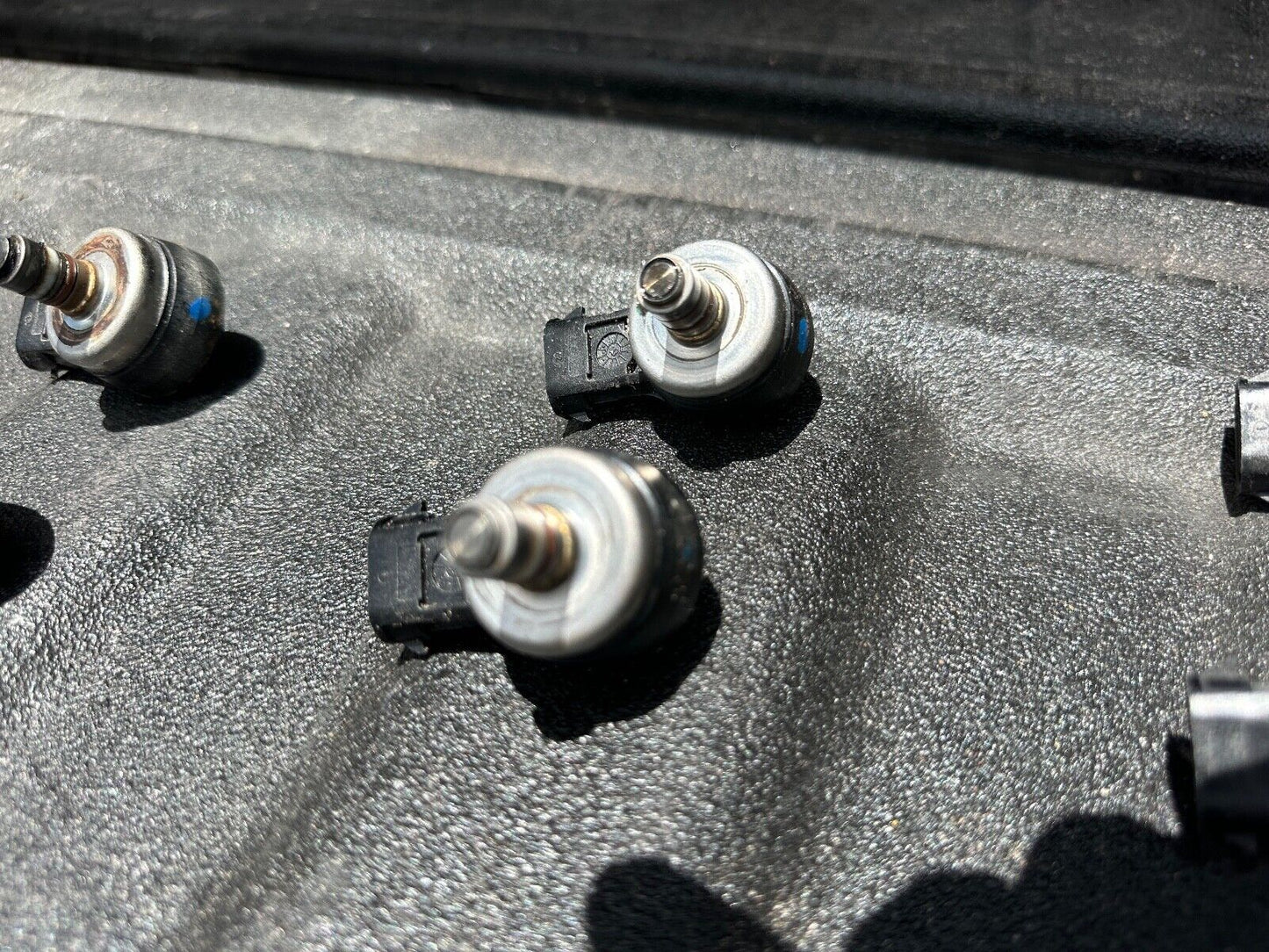 Mercury Optimax 225 HP 3.0 L Outboard Fuel Rail With Injectors 859520 884429 - 1 - Fishhawk MarineeBay Motors:Parts & Accessories:Boat Parts:Outboard Engines & Components:Other