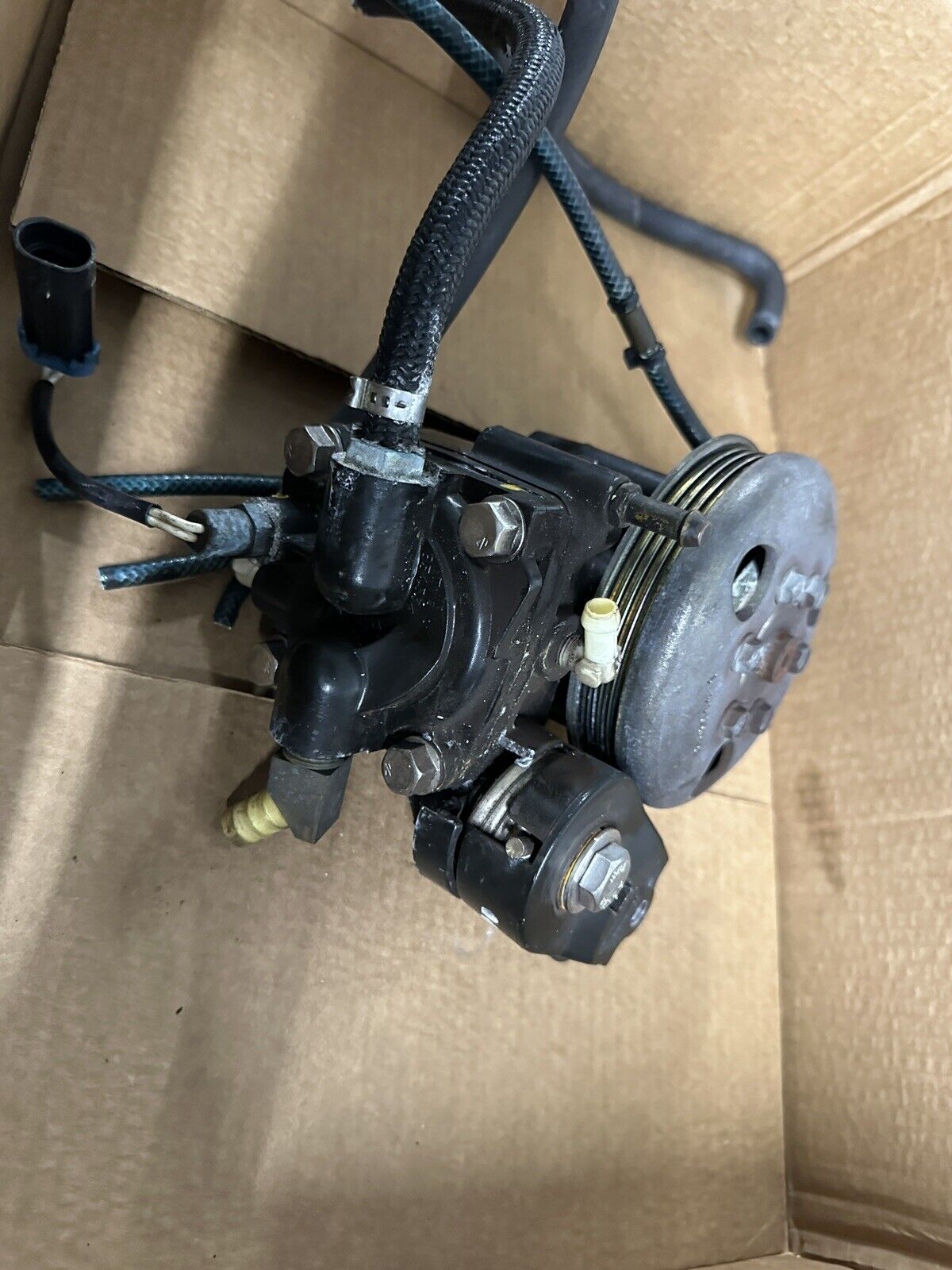 Mercury Optimax 75 - 90 - 115 - 125 HP Air Compressor Assy Outboard 854333A10 - Fishhawk MarineeBay Motors:Parts & Accessories:Boat Parts:Outboard Engines & Components:Intake & Fuel Systems