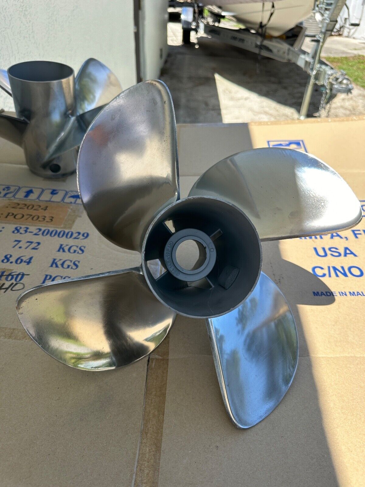 Mercury Revolution 4 Propeller 17 Pitch RH 48-8M0151317 - New Mercury Revolution 4 Propeller 17 Pitch RH 48-8M0151317 - New