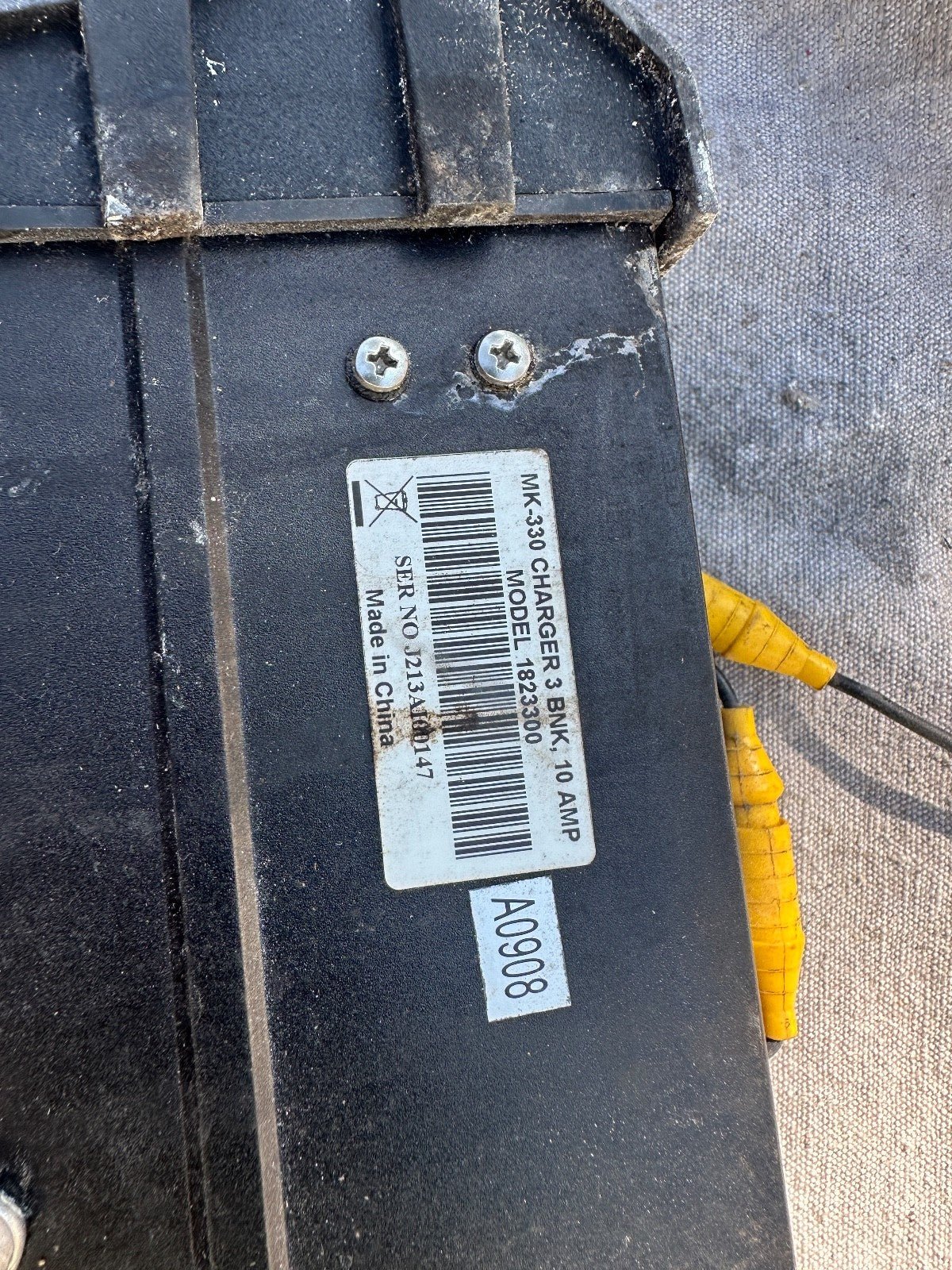 Minn Kota MK330 3 Bank On - Board Battery Charger - Fishhawk MarineeBay Motors:Parts & Accessories:Boat Parts:Trolling Motors & Components:Trolling Motor Components