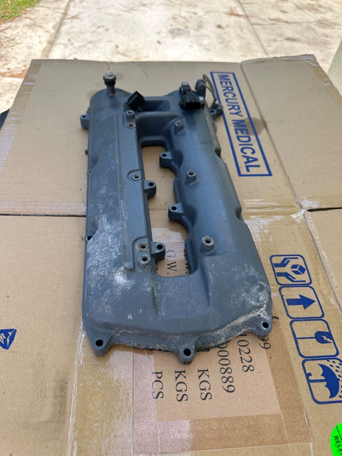 Yamaha 2005 F250 Cylinder Head Cover SET LEFT AND RIGHT 6P2 - 11192 - 00 - 1S Y - Fishhawk MarineeBay Motors:Parts & Accessories:Boat Parts:Outboard Engines & Components:Other
