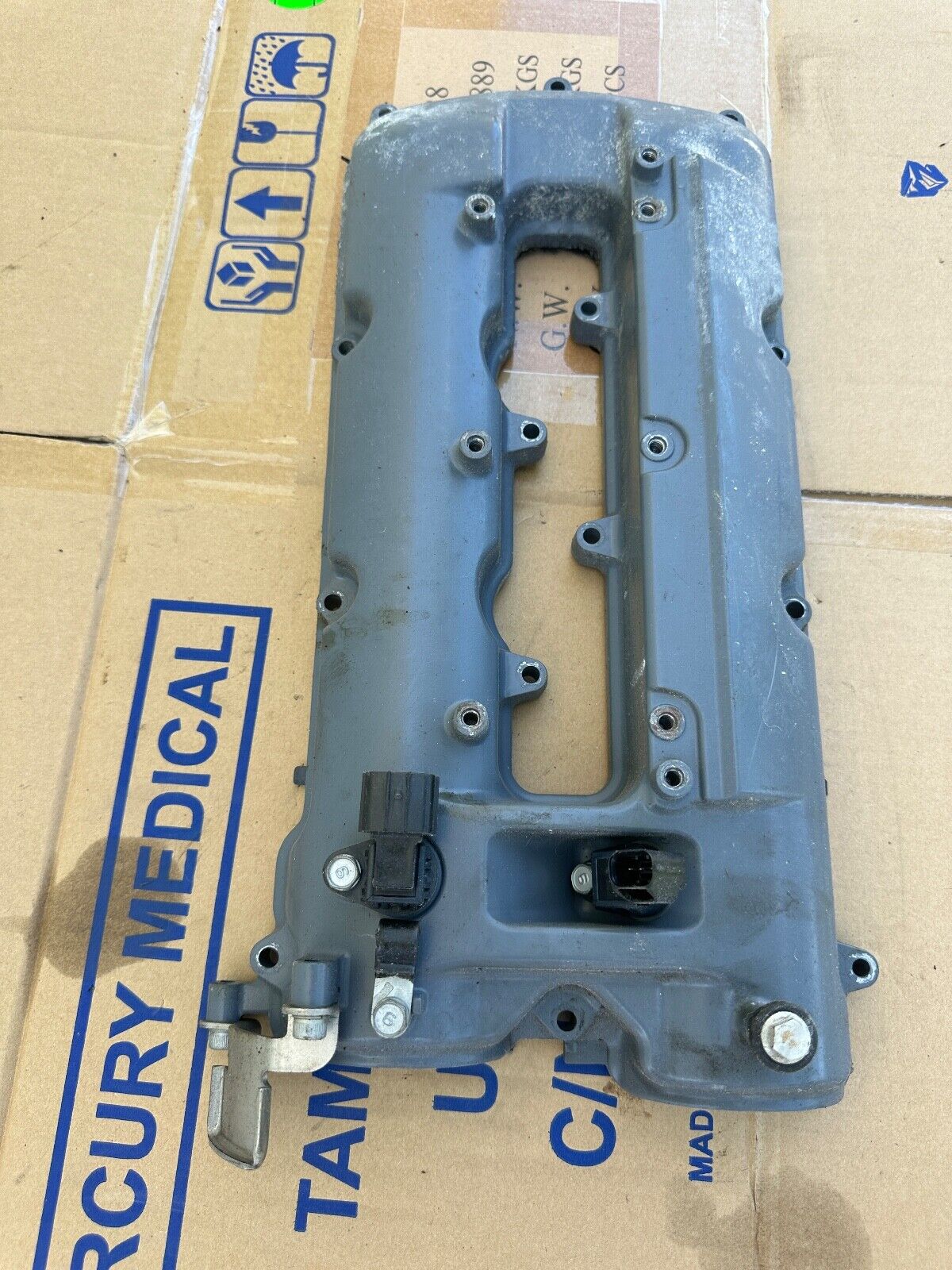 Yamaha 2005 F250 Cylinder Head Cover SET LEFT AND RIGHT 6P2 - 11192 - 00 - 1S Y - Fishhawk MarineeBay Motors:Parts & Accessories:Boat Parts:Outboard Engines & Components:Other