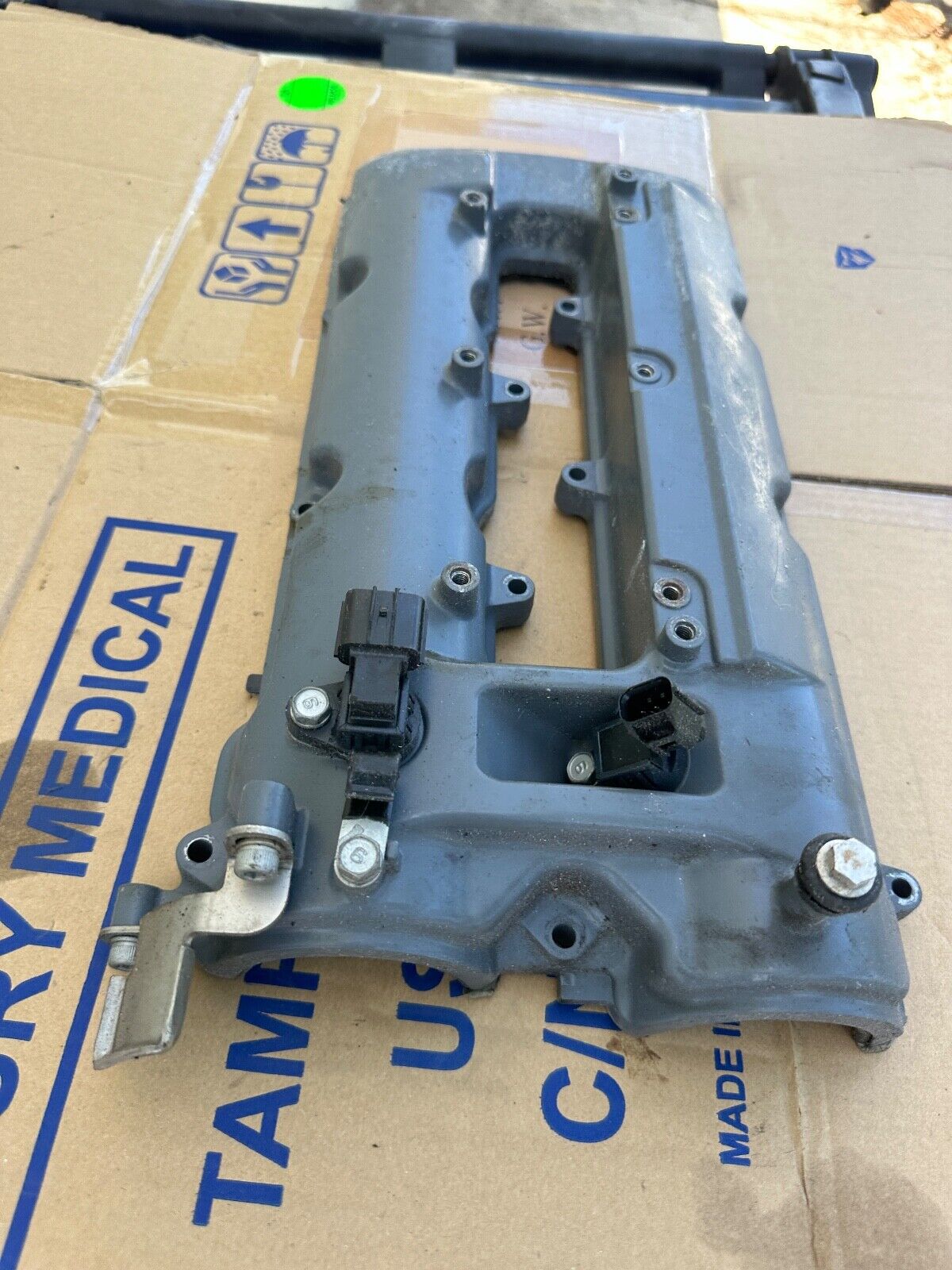Yamaha 2005 F250 Cylinder Head Cover SET LEFT AND RIGHT 6P2 - 11192 - 00 - 1S Y - Fishhawk MarineeBay Motors:Parts & Accessories:Boat Parts:Outboard Engines & Components:Other