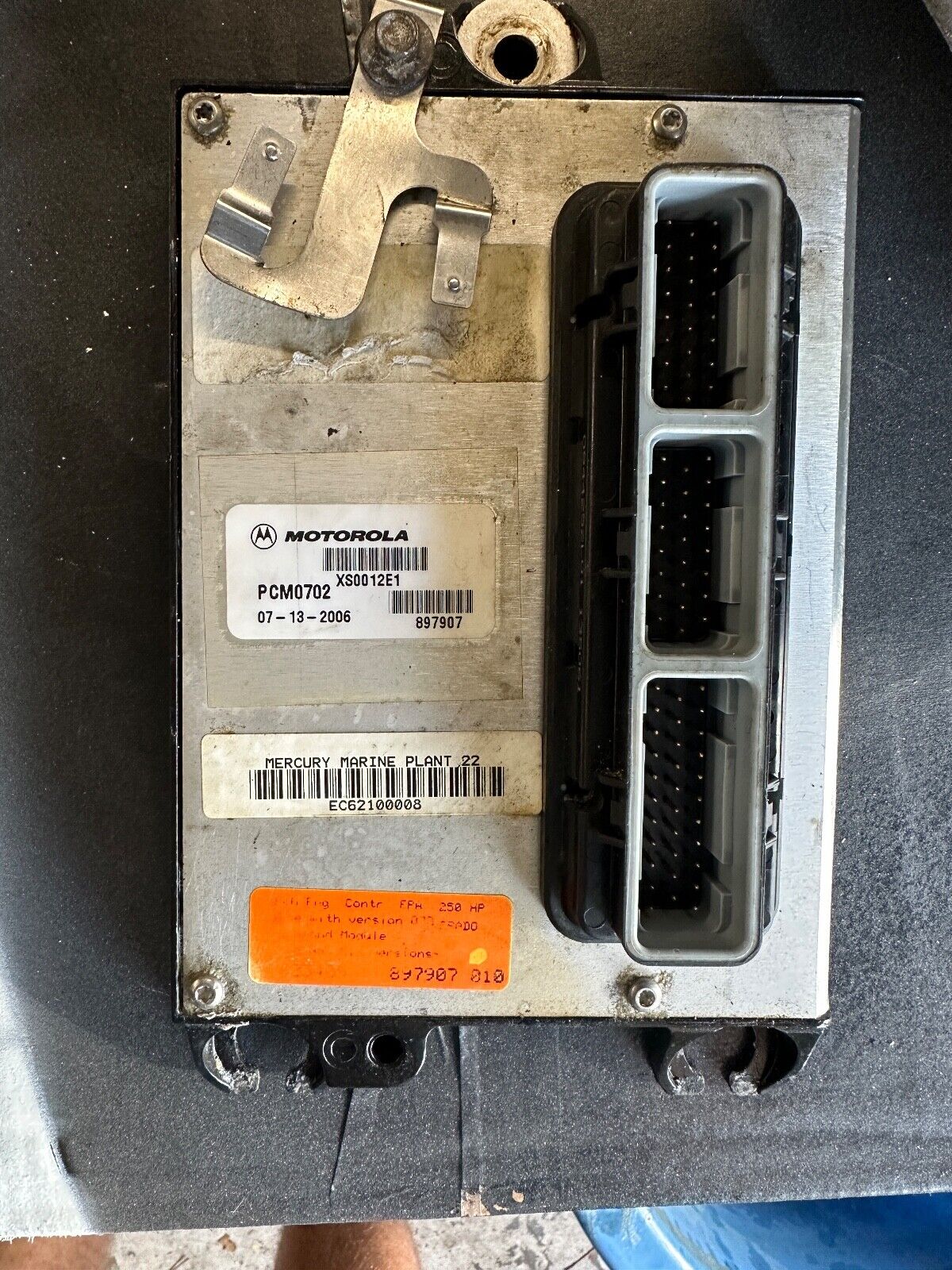 2006 Mercury Verado 250 2.6L PCM Computer ECU Part# 897907 Control Unit - Fishhawk MarineeBay Motors:Parts & Accessories:Boat Parts:Outboard Engines & Components:Electrical Systems