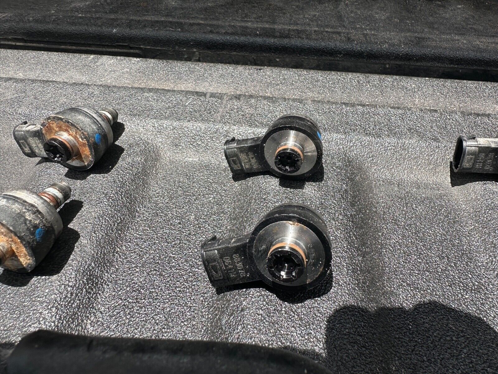 Mercury Optimax 225 HP 3.0 L Outboard Fuel Rail With Injectors 859520 884429 - 1 - Fishhawk MarineeBay Motors:Parts & Accessories:Boat Parts:Outboard Engines & Components:Other