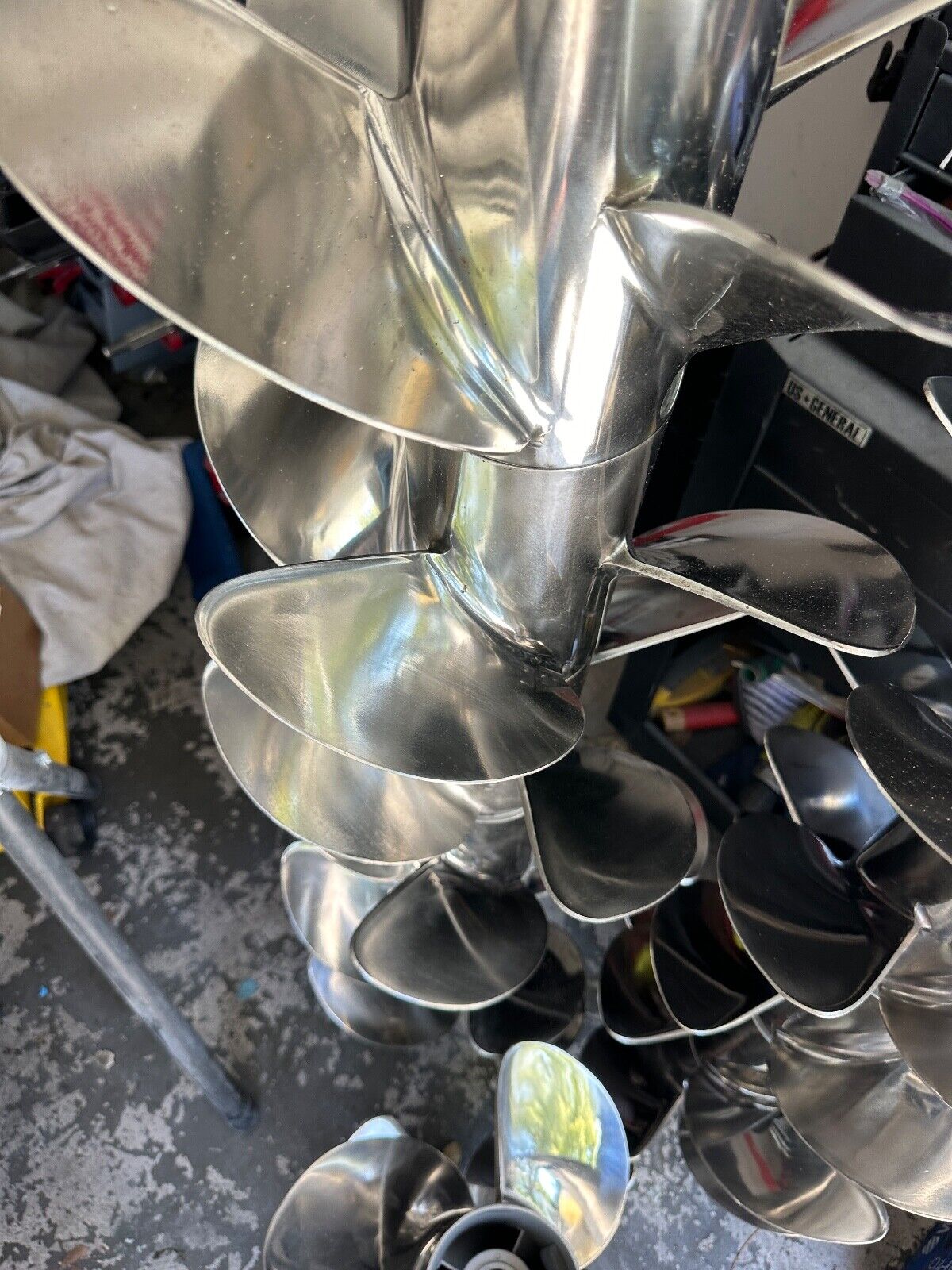 Mercury Revolution 4 (14.6" x 17") LH Propeller, 48 - 8M0151316 Rev 4 Prop - Fishhawk MarineeBay Motors:Parts & Accessories:Boat Parts:Propellers