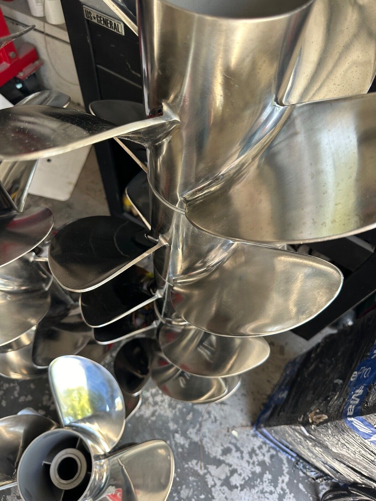 Mercury Revolution 4 (14.6" x 17") LH Propeller, 48 - 8M0151316 Rev 4 Prop - Fishhawk MarineeBay Motors:Parts & Accessories:Boat Parts:Propellers