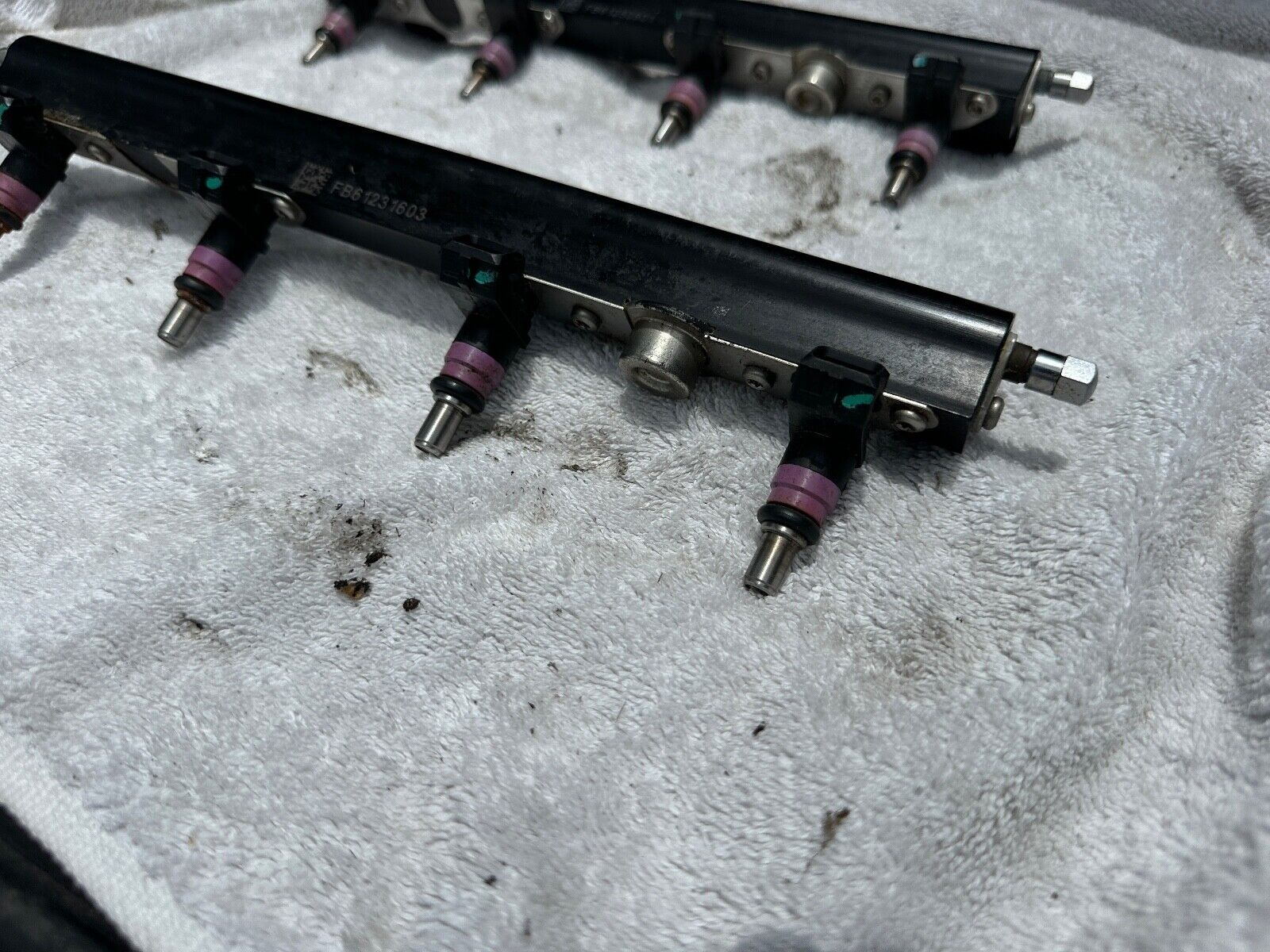 Mercury Verado 135 150 175 200 HP L4 Fuel Injector Set With Rail 892811T02 OEM - Fishhawk MarineeBay Motors:Parts & Accessories:Boat Parts:Outboard Engines & Components:Intake & Fuel Systems