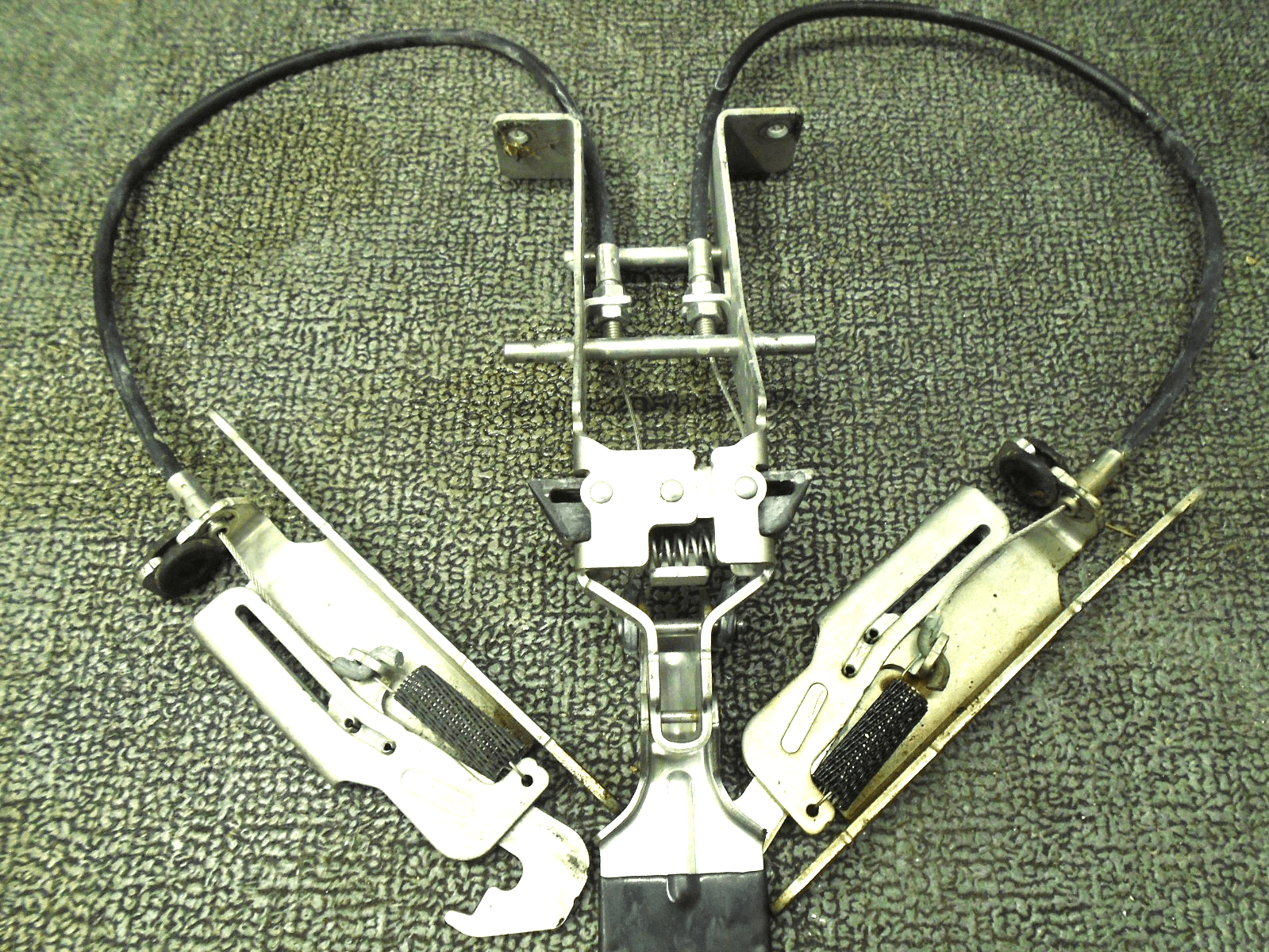 Mercury Verado Outboard 200 250 300 350 400 Font & Side Latch Assy 892062T02 - Fishhawk MarineeBay Motors:Parts & Accessories:Boat Parts:Outboard Engines & Components:Cowlings & Housings