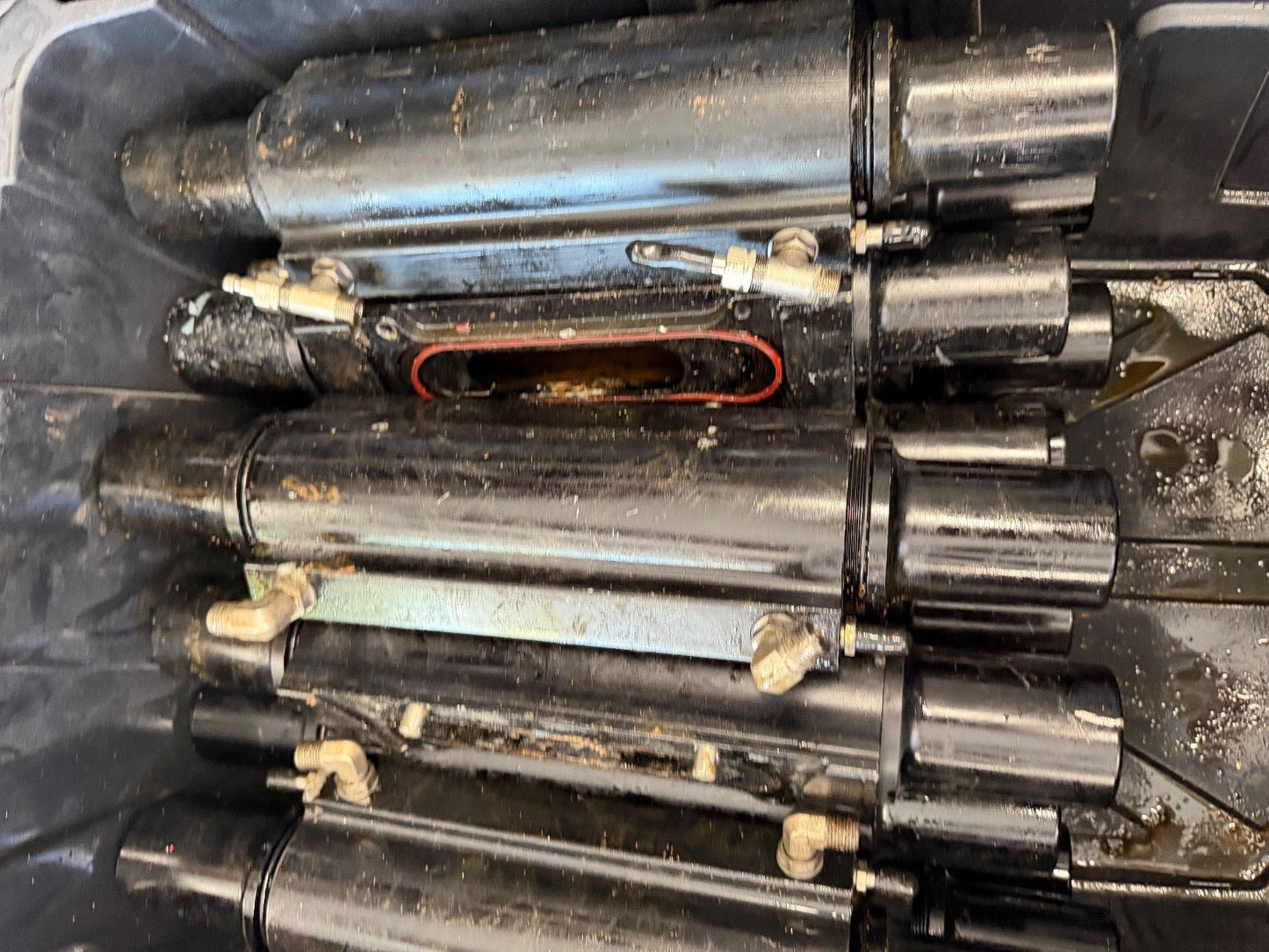 Mercury Verado Steering Ram Cylinder CORE CASE 8M0118141 250 275 300 350 400 450 - Fishhawk MarineeBay Motors:Parts & Accessories:Boat Parts:Controls & Steering