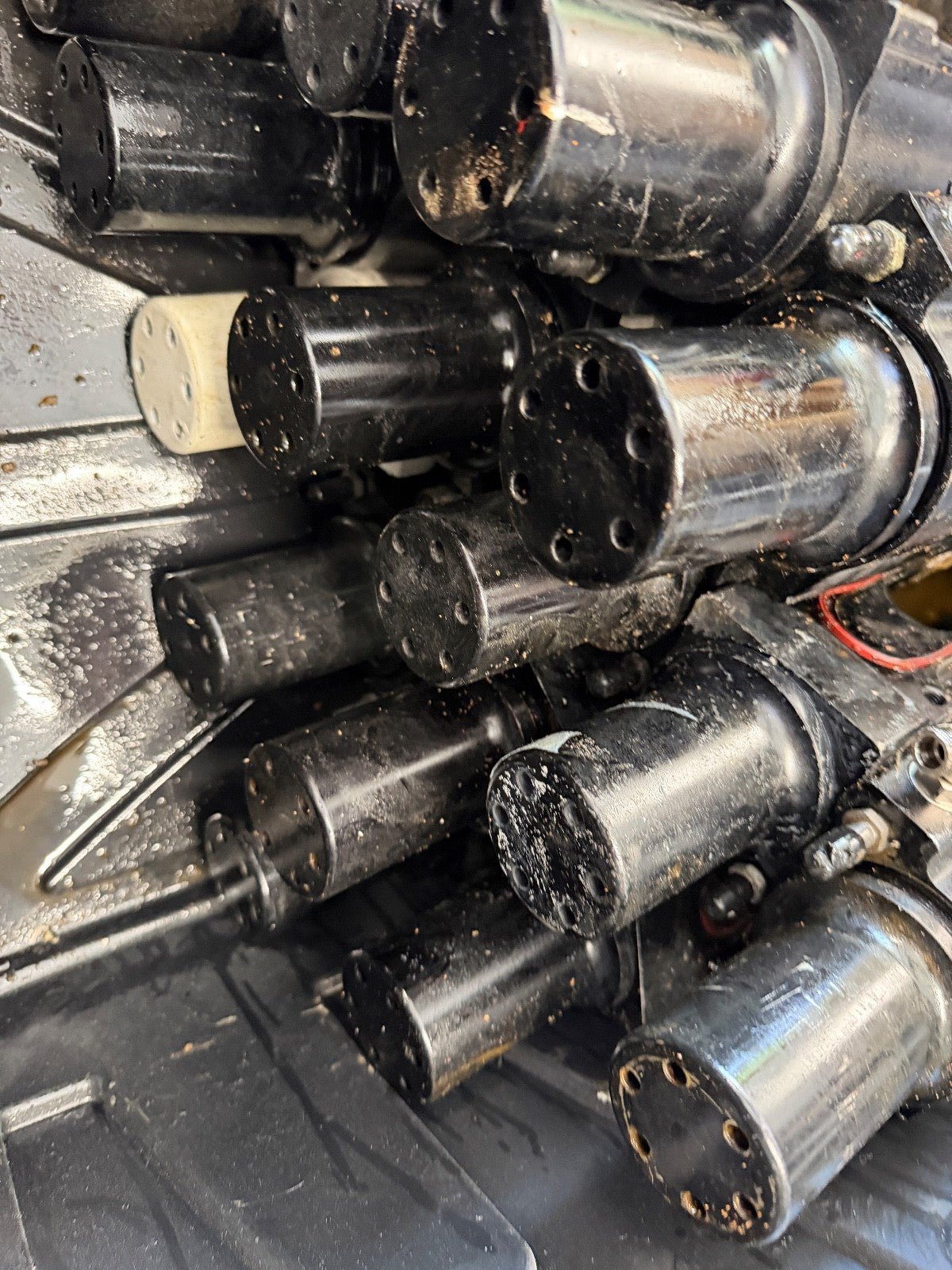 Mercury Verado Steering Ram Cylinder CORE CASE 8M0118141 250 275 300 350 400 450 - Fishhawk MarineeBay Motors:Parts & Accessories:Boat Parts:Controls & Steering