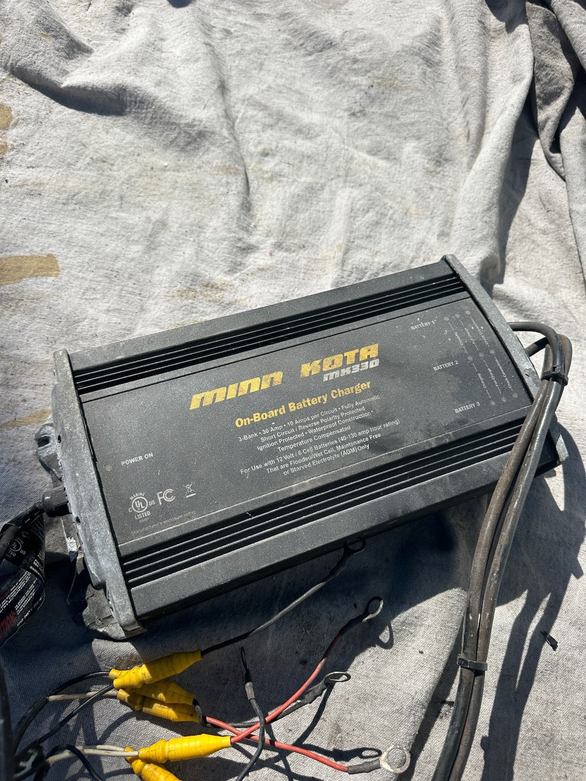 Minn Kota MK330 3 Bank On - Board Battery Charger - Fishhawk MarineeBay Motors:Parts & Accessories:Boat Parts:Trolling Motors & Components:Trolling Motor Components