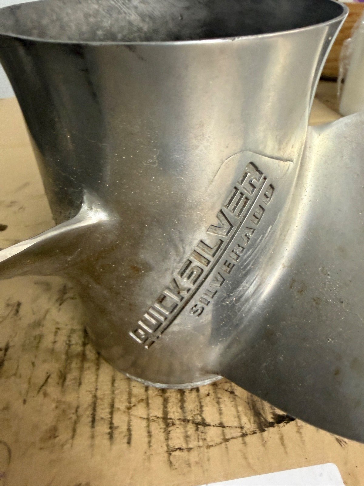 Stainless Steel Quicksilver Propeller, (14-1/2" x 17") Silverado 5052 17 - Fishhawk MarineeBay Motors:Parts & Accessories:Boat Parts:Propellers